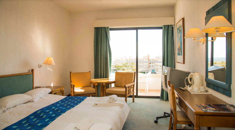 Paphos Gardens Apartment Ngoại thất bức ảnh